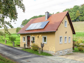 Charming Holiday Home in Hohnstein ot Lohsdorf with Terrace Hohnstein